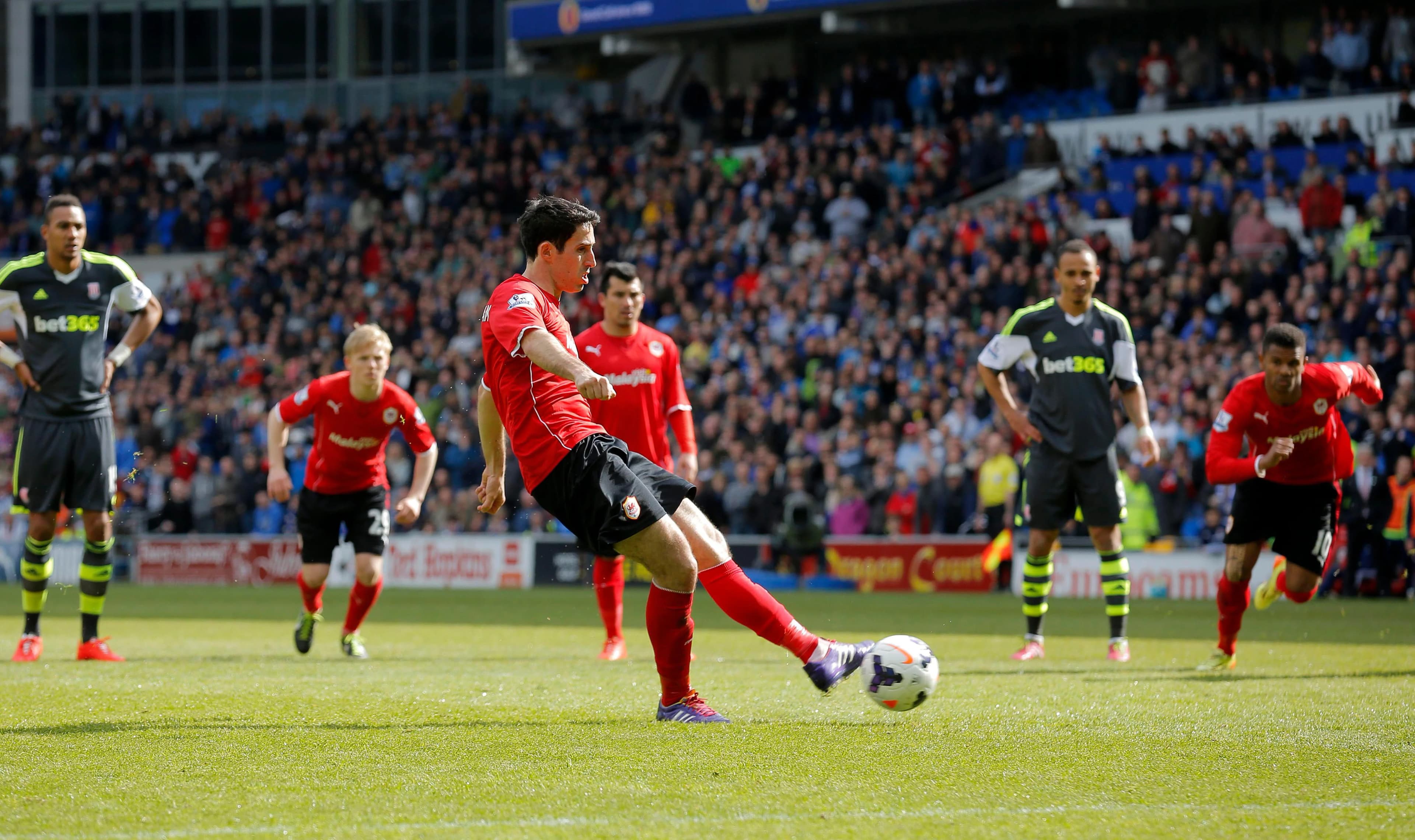 Peter Whittingham scores from the penalty spot - Credit: Alamy