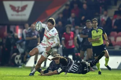 Ellis Mee of the Scarlets. Pic: Alamy