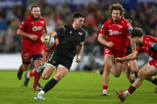 Owen Watkin of Ospreys. Pic. Alamy